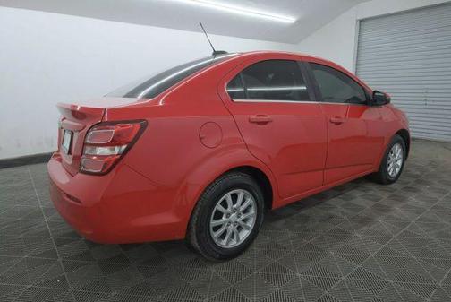 2017 Chevrolet Sonic LT