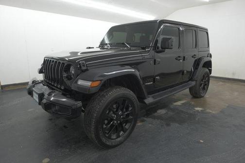 Photo 3 of 43 of 2021 Jeep Wrangler Unlimited Sport Altitude