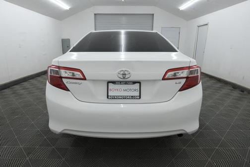 2014 Toyota Camry LE