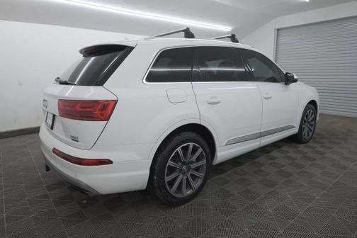 2017 Audi Q7 3.0T Premium Plus