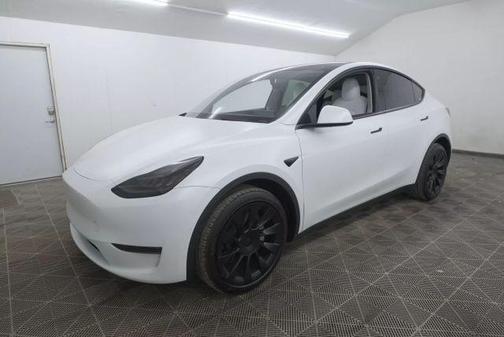 2022 Tesla Model Y Long Range