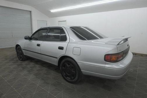 1992 Toyota Camry Deluxe