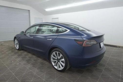 2020 Tesla Model 3 Long Range