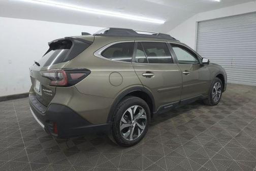 2022 Subaru Outback Touring XT