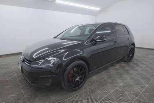 2017 Volkswagen Golf TSI Wolfsburg Edition 4-Door