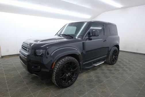 2023 Land Rover Defender 90 V8