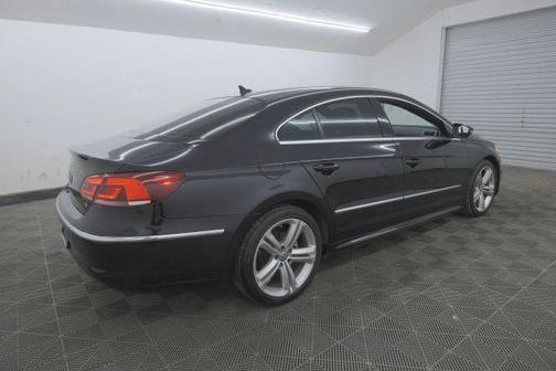 2016 Volkswagen CC 2.0T R-Line