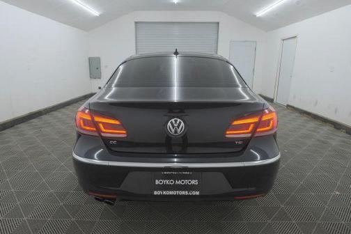 2016 Volkswagen CC 2.0T R-Line