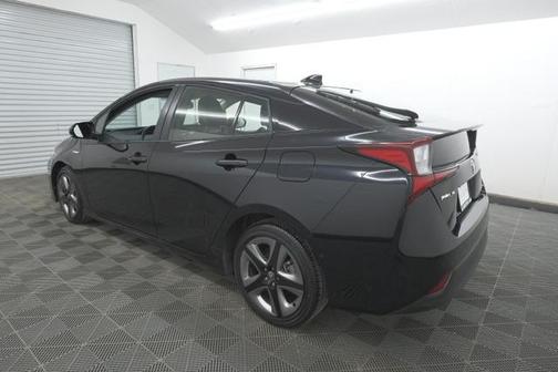 2020 Toyota Prius XLE
