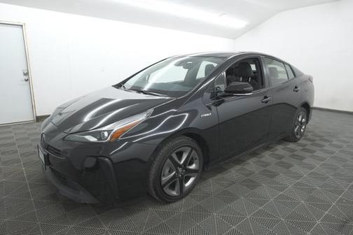 2020 Toyota Prius XLE