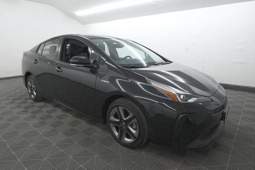 2020 Toyota Prius XLE