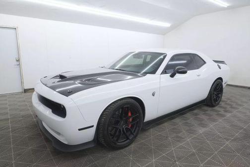 2015 Dodge Challenger SRT Hellcat
