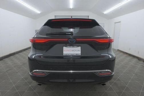 2024 Toyota Venza Nightshade