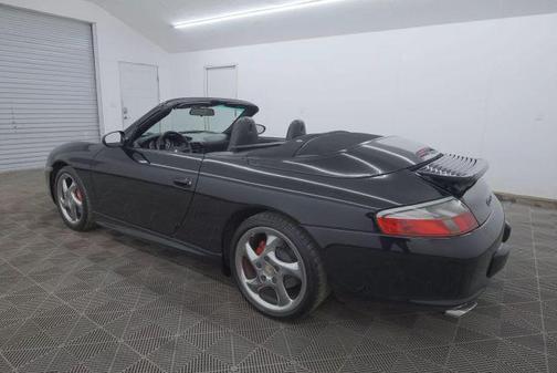 2004 Porsche 911 Carrera Cabriolet