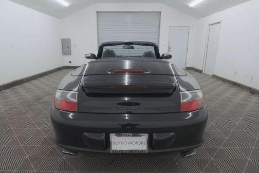 2004 Porsche 911 Carrera Cabriolet