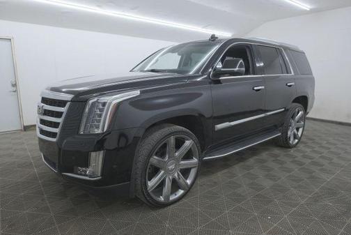 2018 Cadillac Escalade Luxury