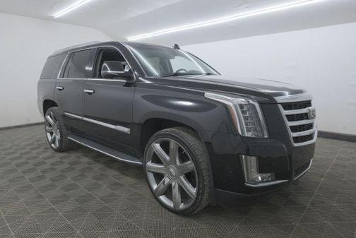 2018 Cadillac Escalade Luxury