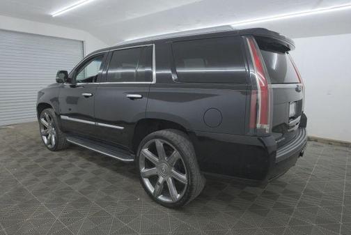 2018 Cadillac Escalade Luxury