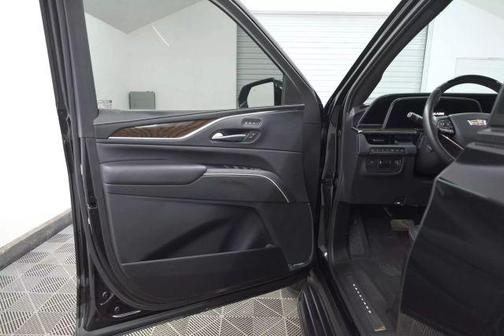 2021 Cadillac Escalade ESV Sport Platinum