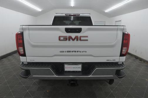 2023 GMC Sierra 2500 SLE