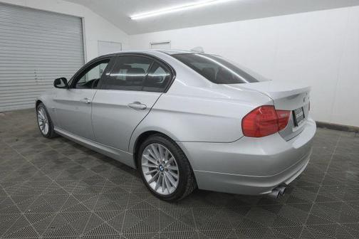 2011 BMW 328 i xDrive