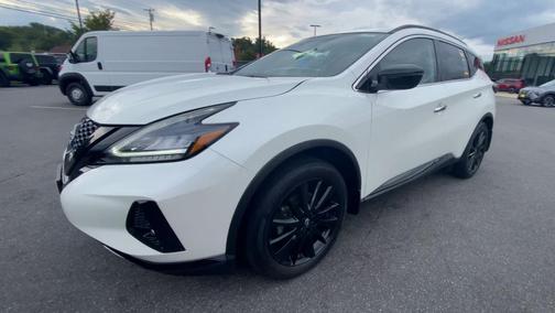 White 2024 Nissan Murano SV