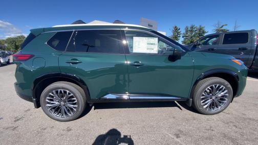 Obsidian Black 2026 Nissan Rogue Platinum