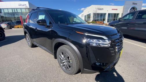Super Black 2026 Nissan Pathfinder SV