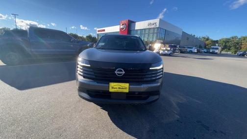Gunmetal 2027 Nissan Kicks SV