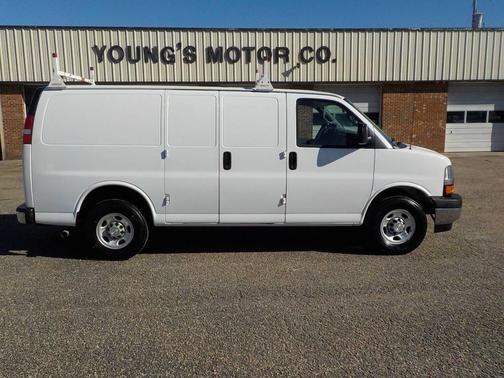 2017 Chevrolet Express 2500 Work Van