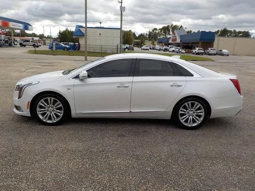 2019 Cadillac XTS Luxury