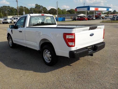 Oxford White 2023 Ford F-150 XL