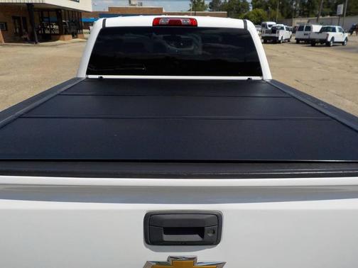 Summit White 2016 Chevrolet Silverado 1500 1LT