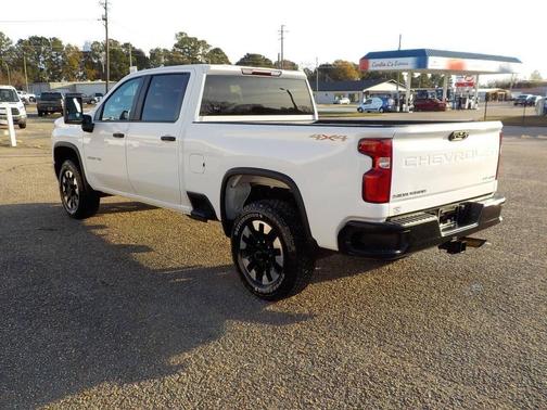 2020 Chevrolet Silverado 2500 Custom