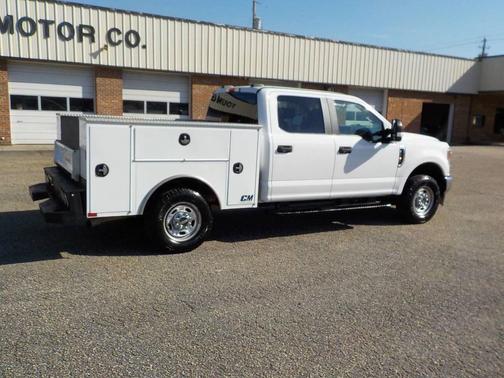 2022 Ford F-250 XL