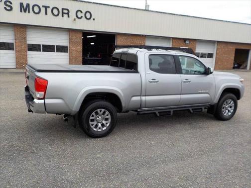 2017 Toyota Tacoma SR5