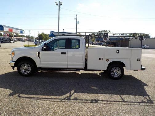 2022 Ford F-250 XL