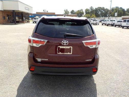 2016 Toyota Highlander Limited Platinum