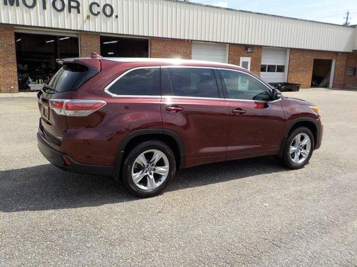 2016 Toyota Highlander Limited Platinum