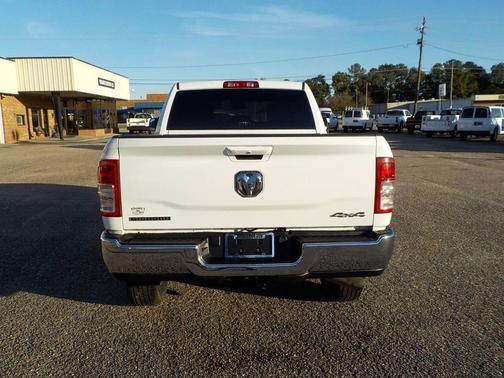 2022 RAM 2500 Big Horn Crew Cab 4x4 6'4' Box