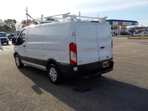 2018 Ford Transit-150 Base