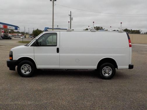 2020 Chevrolet Express 2500 RWD 2500 Regular Wheelbase WT