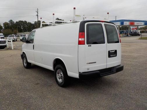 2020 Chevrolet Express 2500 RWD 2500 Regular Wheelbase WT