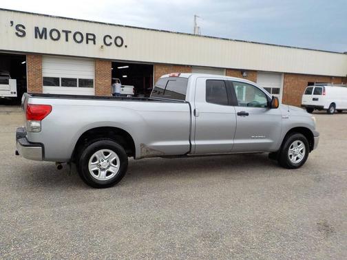 Silver 2012 Toyota Tundra Grade