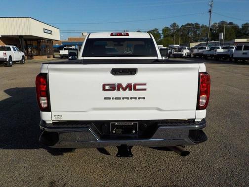 Summit White 2022 GMC Sierra 2500 Pro
