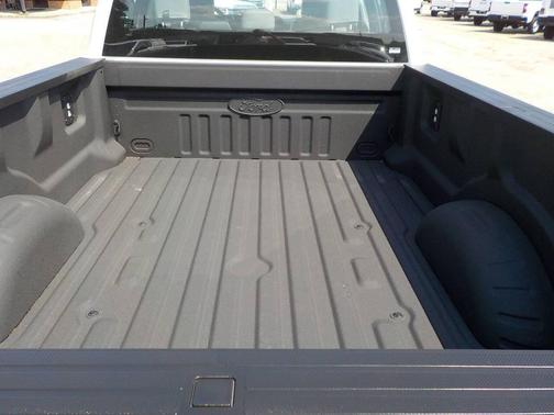 Oxford White 2024 Ford F-350 XL