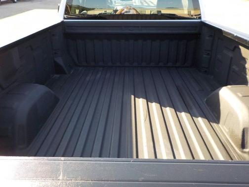 Summit White 2023 Chevrolet Silverado 1500 WT