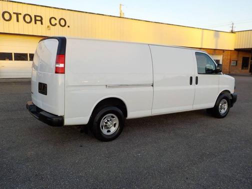 2020 Chevrolet Express 3500 RWD 3500 Extended Wheelbase WT