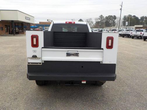 2022 RAM 2500 Tradesman Crew Cab 4x4 8' Box