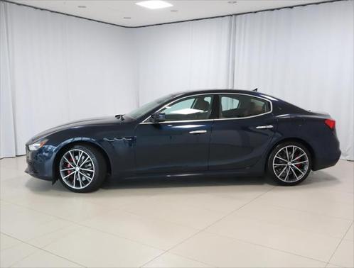2022 Maserati Ghibli Modena